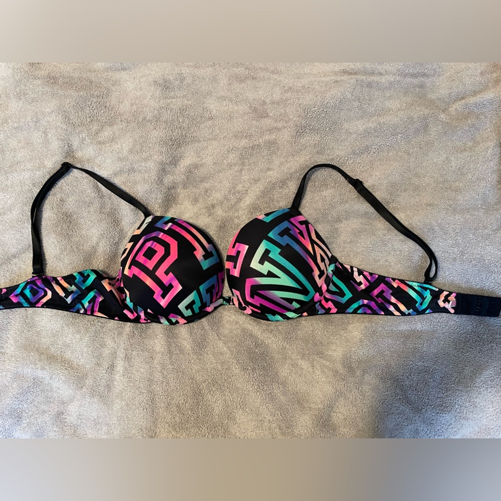 VICTORIA SECRET PINK BRA